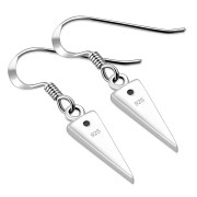 Black Onyx Triangle Silver Earrings, e312